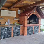 Am Lux House *