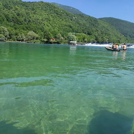 Am Lux House Bihac