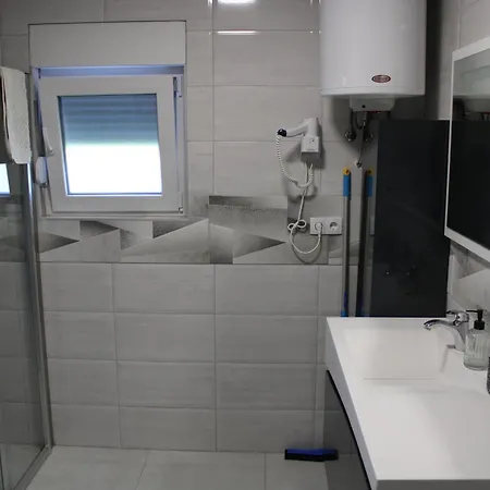 Am Lux House * Bihac
