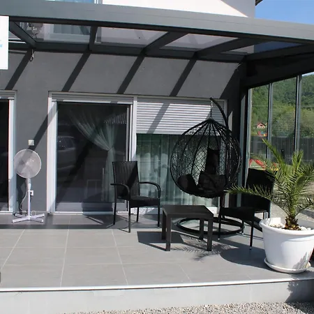 Villa Am Lux House