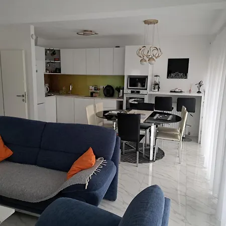Villa Am Lux House *