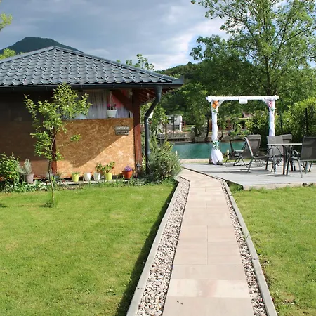 Am Lux House Bihac