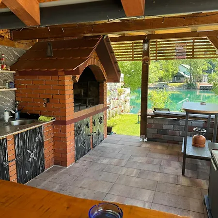Am Lux House